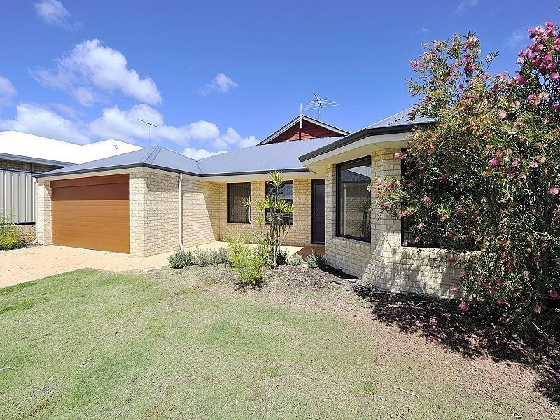 92 Meadow Springs Drive, Meadow Springs WA 6210