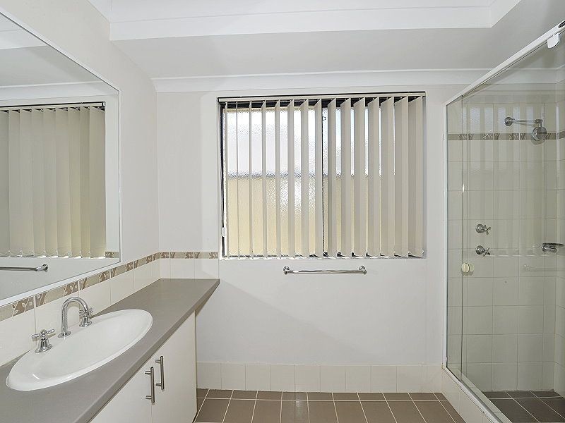 92 Meadow Springs Drive, Meadow Springs WA 6210