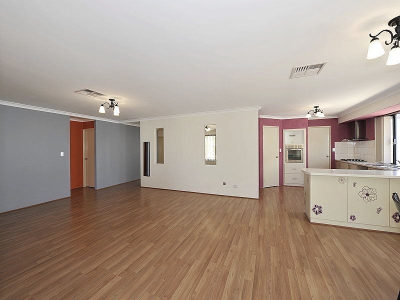 92 Meadow Springs Drive, Meadow Springs WA 6210