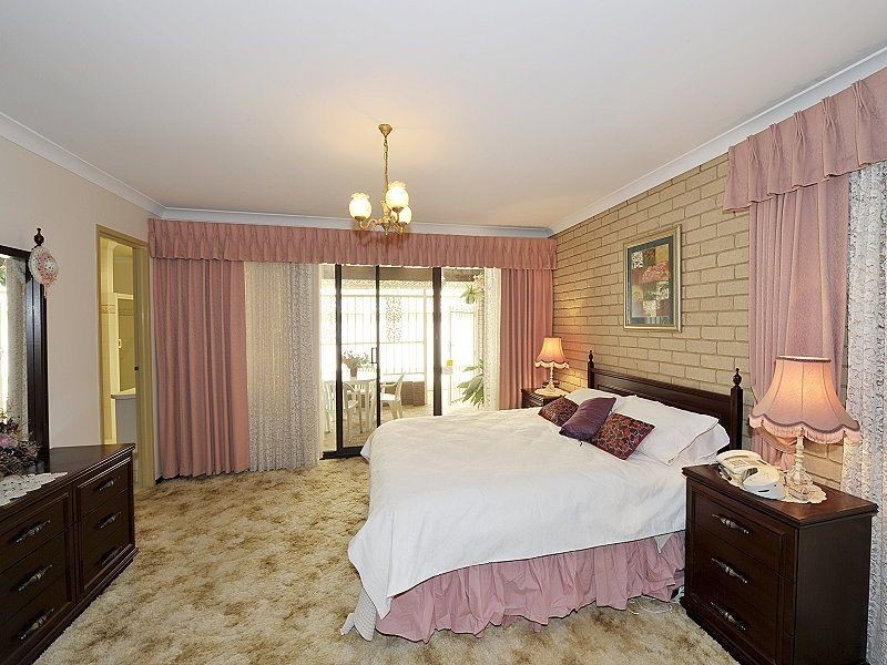 31 Perseus Road, Silver Sands WA 6210