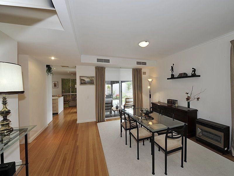 14 Middleton Loop, Meadow Springs WA 6210