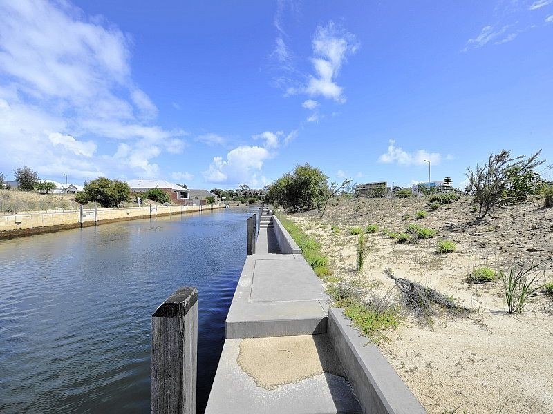 21 Houtman Lane, Wannanup WA 6210