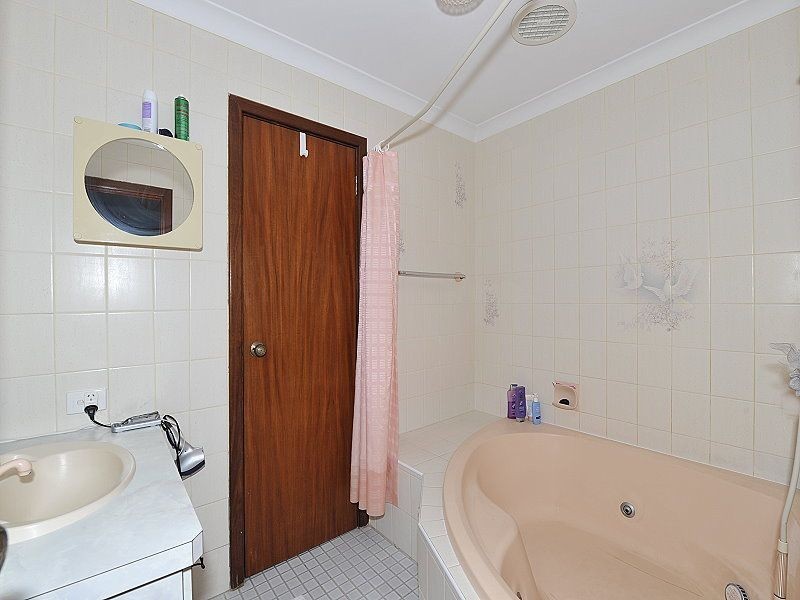 10 Hamilton Way, Silver Sands WA 6210