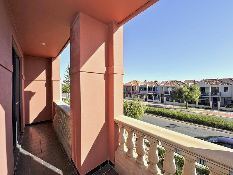 44 Westview Parade, Wannanup WA 6210