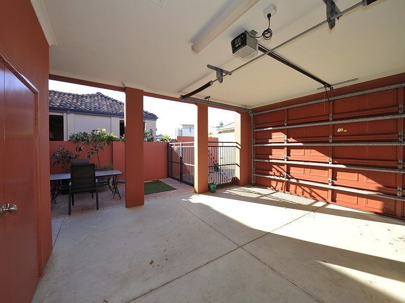 44 Westview Parade, Wannanup WA 6210