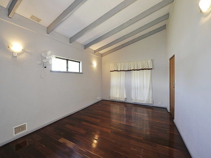 9 Dorothy Avenue, Falcon WA 6210