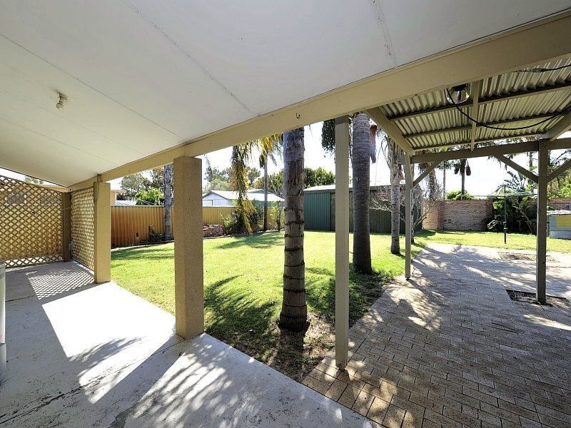 9 Dorothy Avenue, Falcon WA 6210