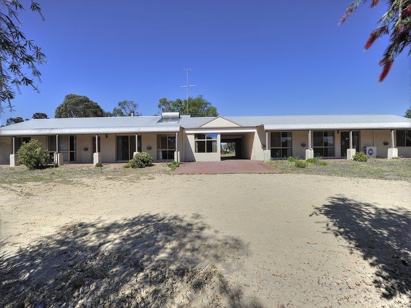 57 Sunshine Place, Nambeelup WA 6207