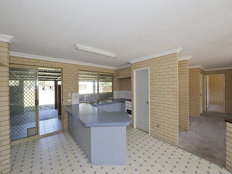 57 Sunshine Place, Nambeelup WA 6207