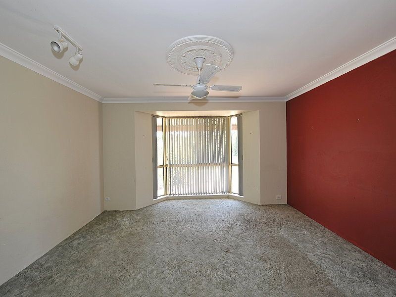 57 Sunshine Place, Nambeelup WA 6207