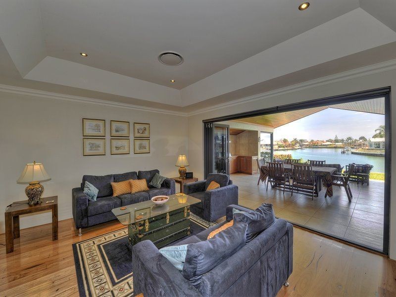 31 Waterside Drive, Dudley Park WA 6210