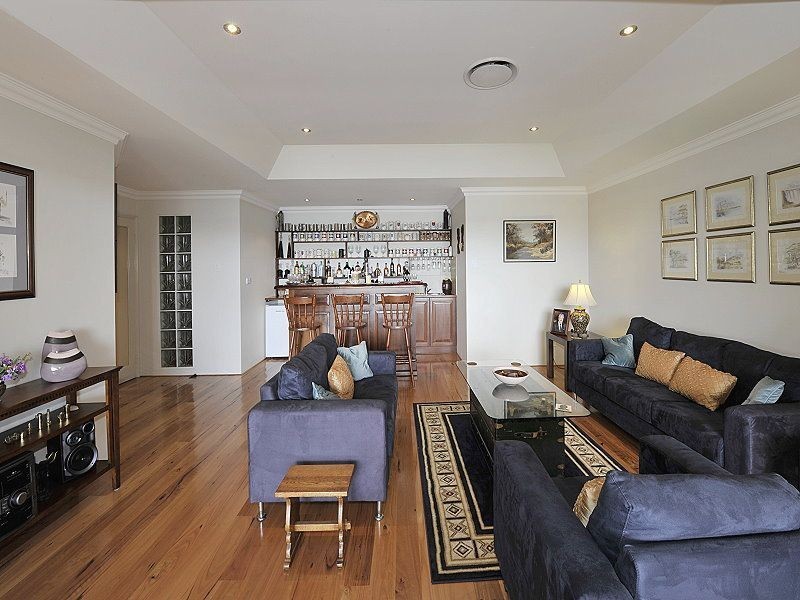 31 Waterside Drive, Dudley Park WA 6210