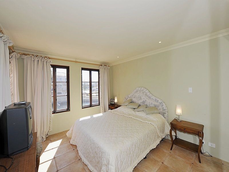 16/18 Port Quays, Wannanup WA 6210