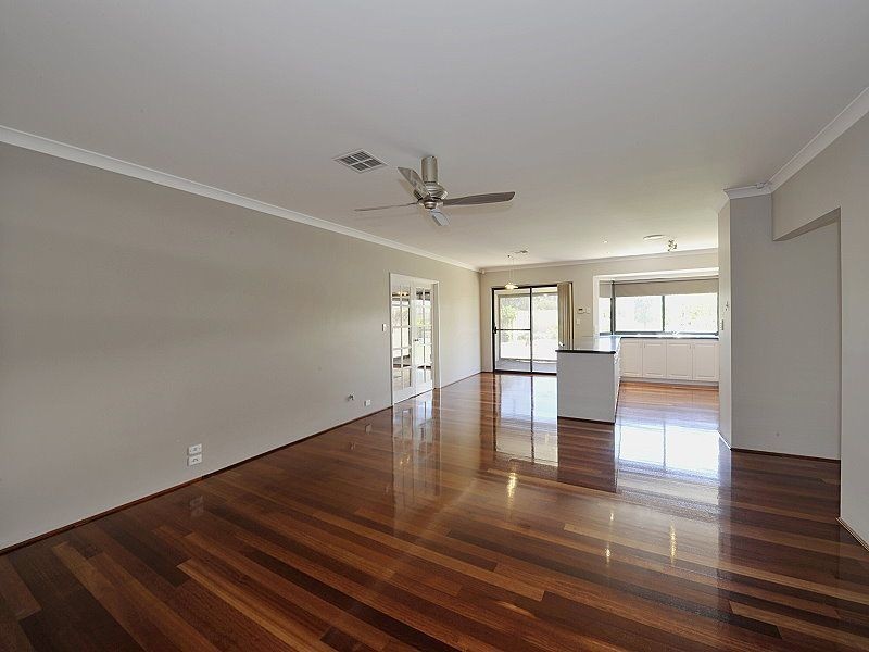 7 Guilderton Close, Erskine WA 6210