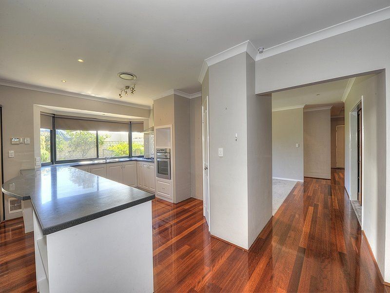 7 Guilderton Close, Erskine WA 6210