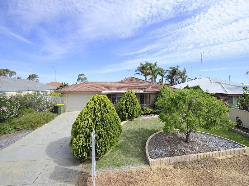 4 Augusta Mews, Meadow Springs WA 6210