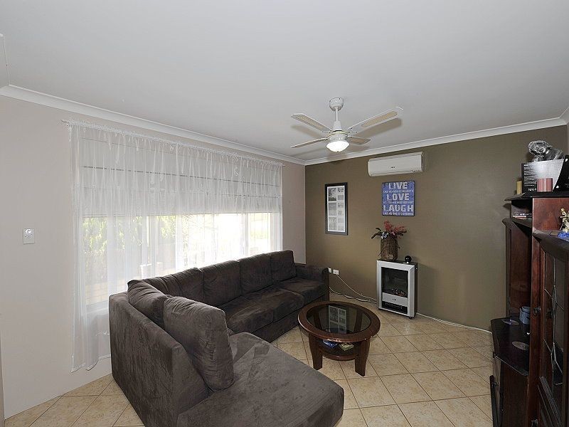 4 Augusta Mews, Meadow Springs WA 6210