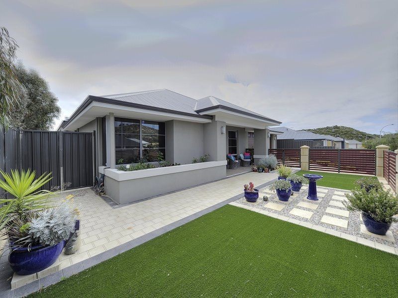 10 Harlequin Close, Golden Bay WA 6174