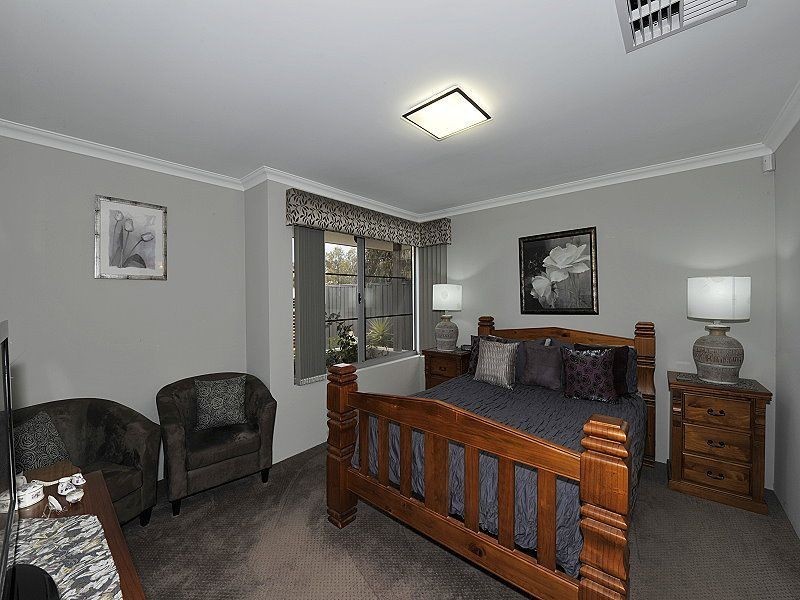 10 Harlequin Close, Golden Bay WA 6174