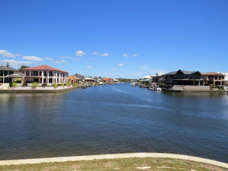 Lot 2/5 Apollo Drive, Halls Head WA 6210