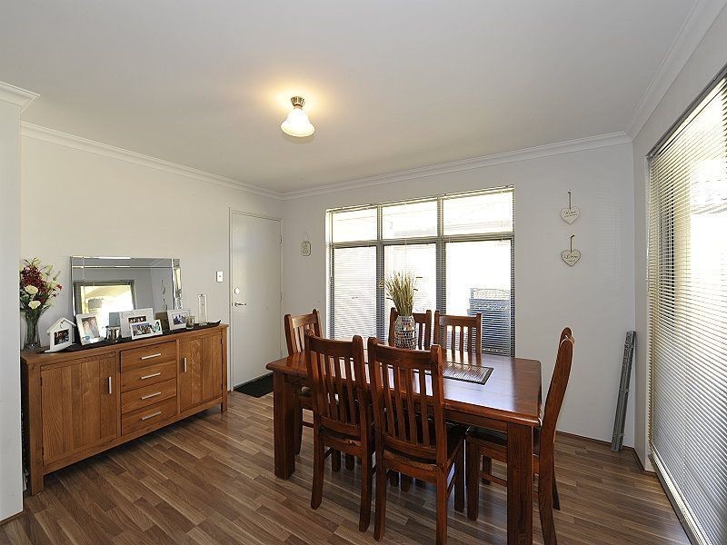 5 Pelora View, Lakelands WA 6180