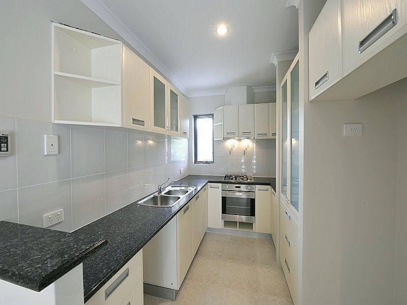11/28 Davey Street, Mandurah WA 6210
