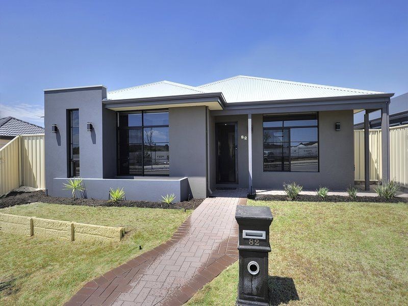 82 Badgerup Avenue, Lakelands WA 6180