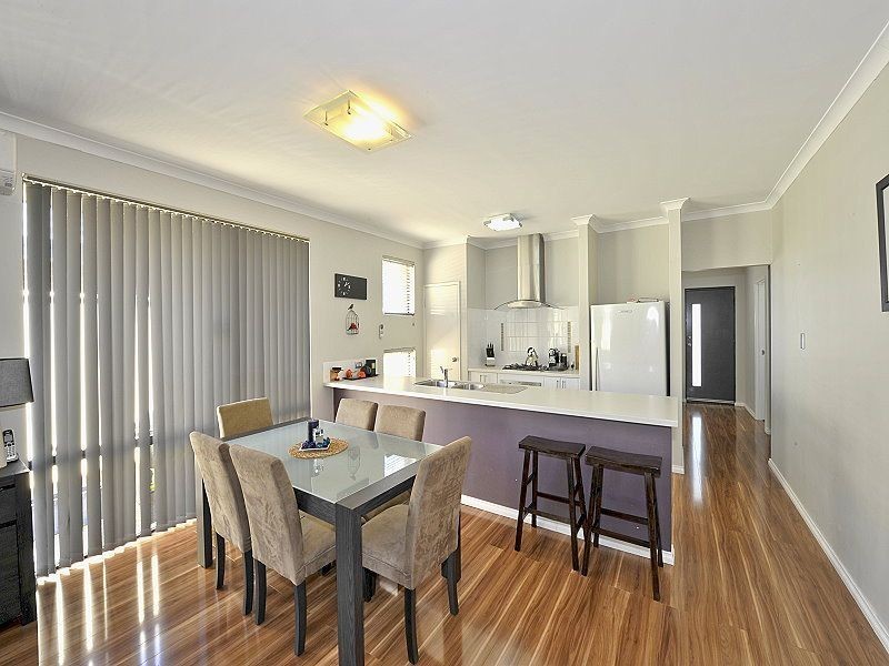 82 Badgerup Avenue, Lakelands WA 6180