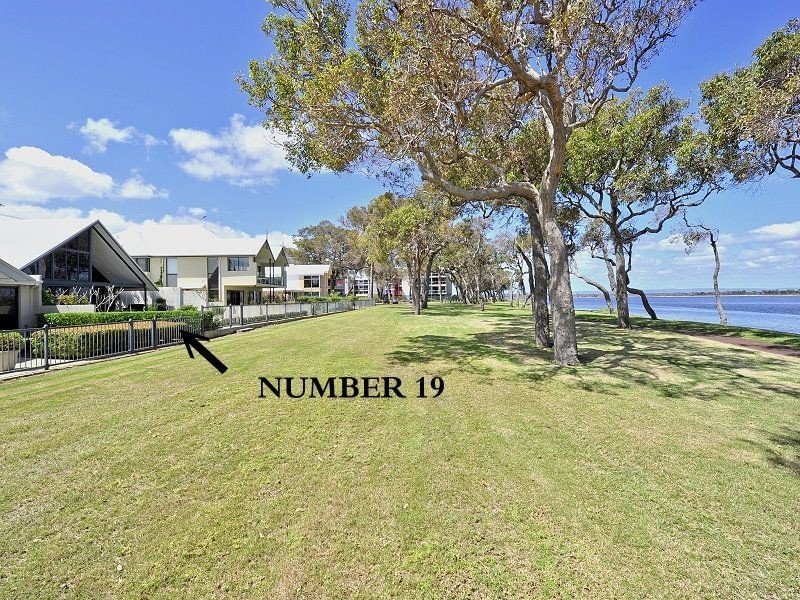 19 Chimneys Retreat, Erskine WA 6210