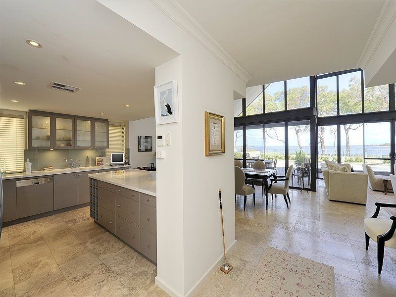 19 Chimneys Retreat, Erskine WA 6210