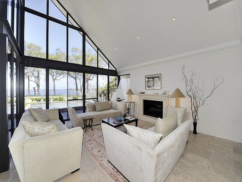 19 Chimneys Retreat, Erskine WA 6210