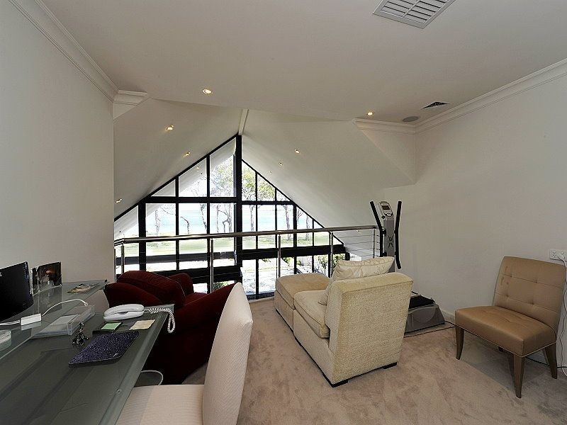 19 Chimneys Retreat, Erskine WA 6210