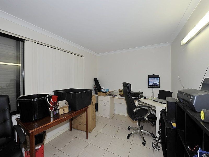 22 Hokitika Drive, Dudley Park WA 6210