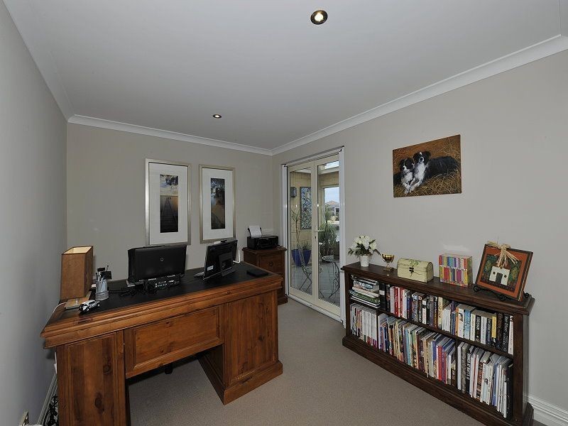 43 Sandpiper Island Retreat, Wannanup WA 6210
