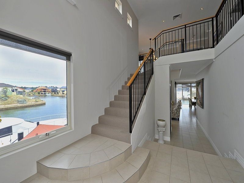 43 Sandpiper Island Retreat, Wannanup WA 6210