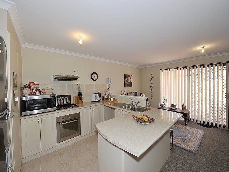 21 Bennett Brook Circle, Greenfields WA 6210