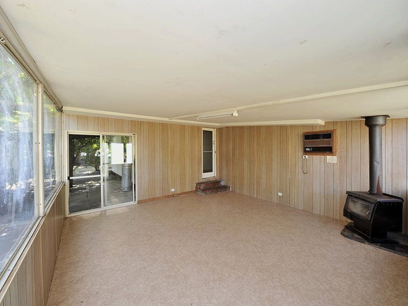 8 Glauert Road, Coodanup WA 6210