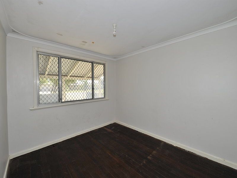 8 Glauert Road, Coodanup WA 6210