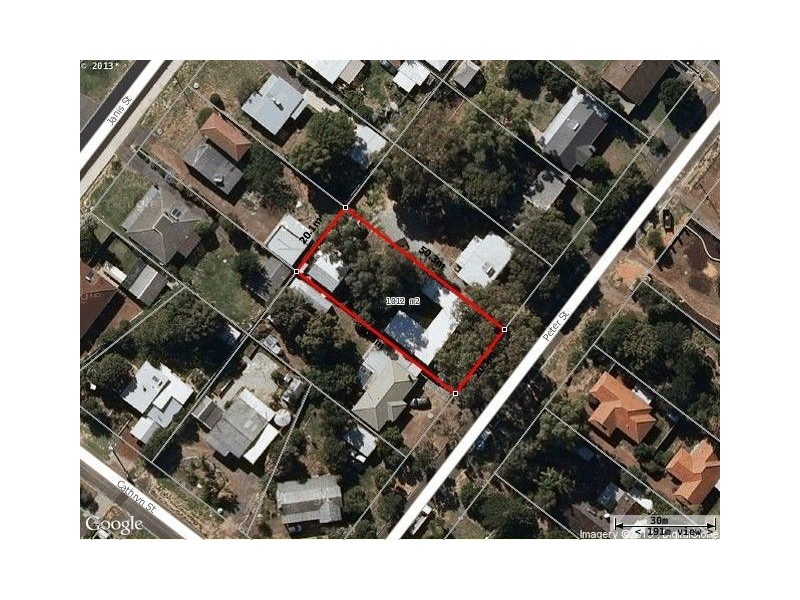 28 Peter Street, Halls Head WA 6210