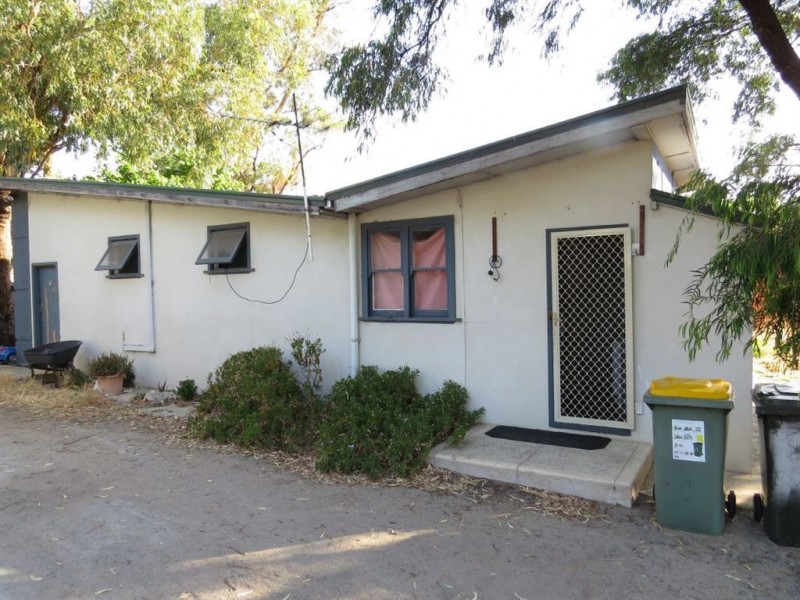 28 Peter Street, Halls Head WA 6210