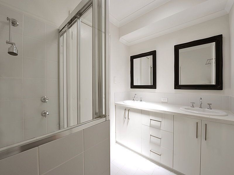 66 Leisure Way, Halls Head WA 6210