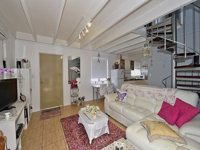 7/17 Creery Street, Dudley Park WA 6210