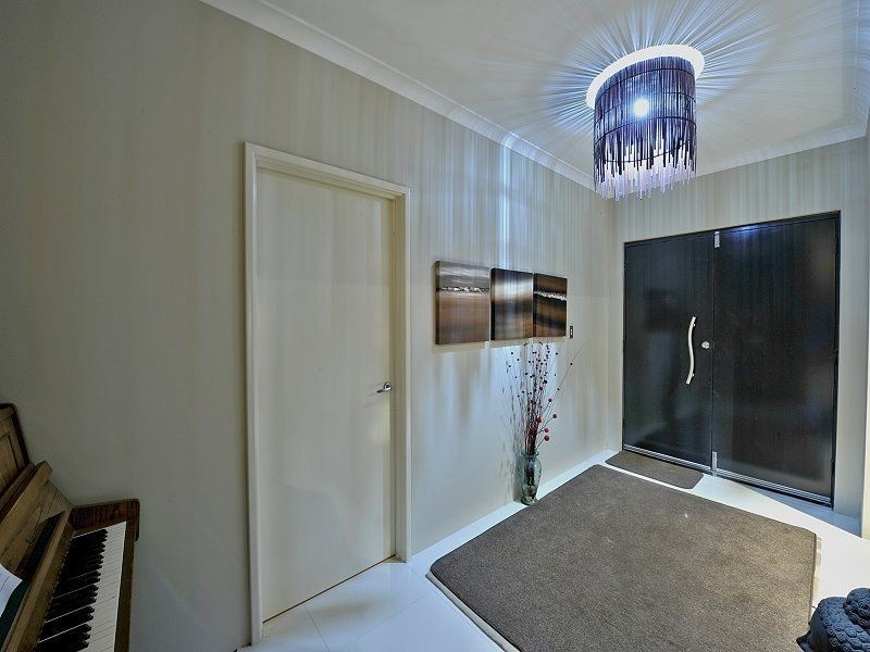 3 Wombarra Street, Secret Harbour WA 6173