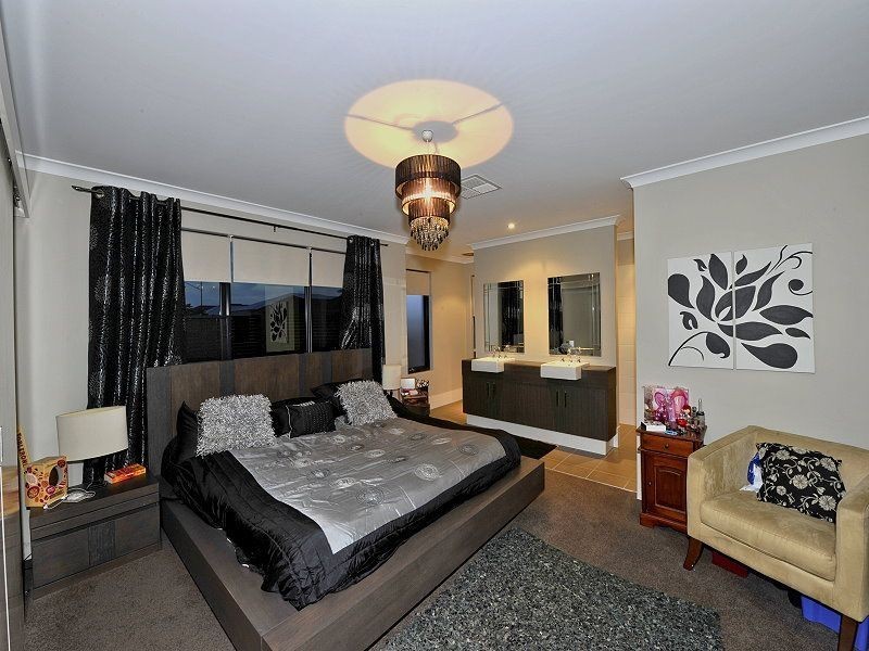 3 Wombarra Street, Secret Harbour WA 6173