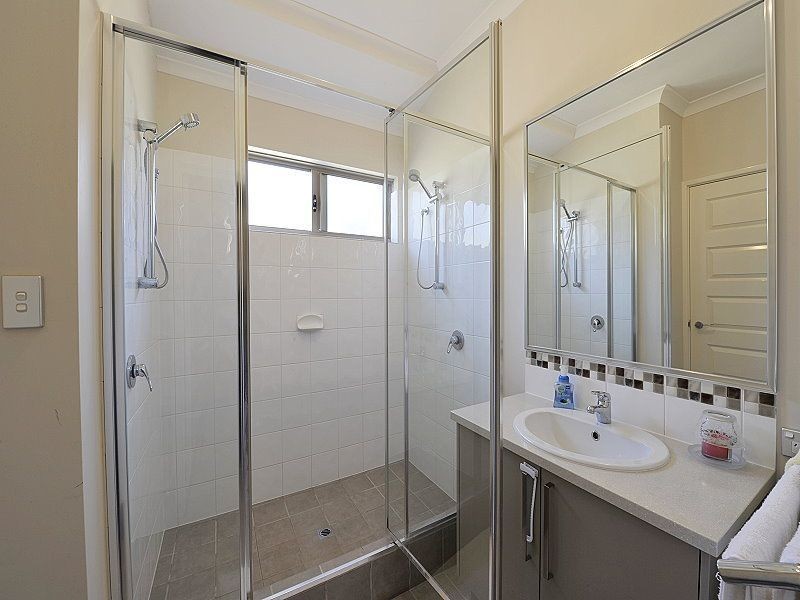 29 Dowerin Circuit, Lakelands WA 6180