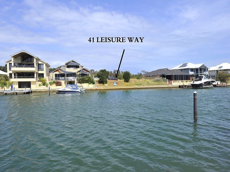 41 Leisure Way, Halls Head WA 6210