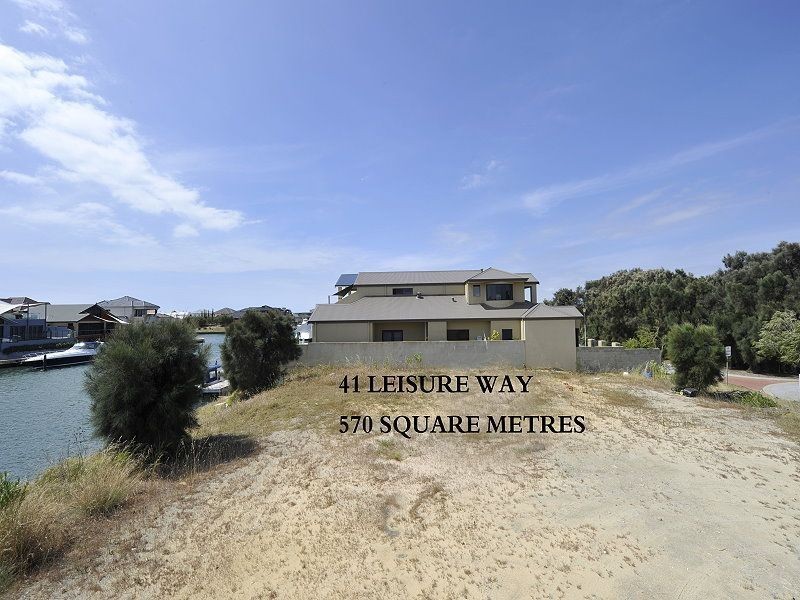 41 Leisure Way, Halls Head WA 6210