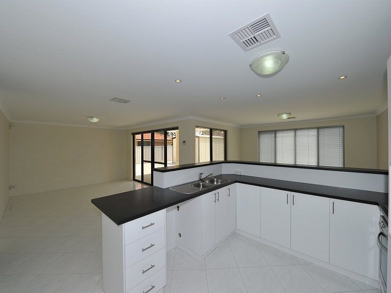 165 Secret Harbour Blvd, Secret Harbour WA 6173