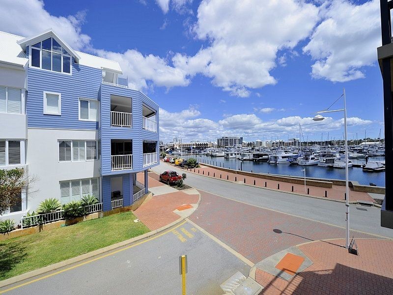 3/1 Bowsprit Way, Mandurah WA 6210
