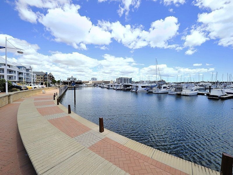 3/1 Bowsprit Way, Mandurah WA 6210